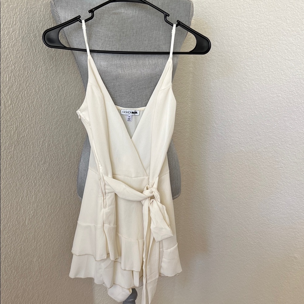 Elegant off white romper